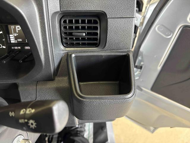 ハイゼットトラックスタンダード電子４ＷＤ　純正ラジオ　ハロゲンヘッドライト　マニュアルエアコン　オートライト／ハイビーム　コーナーセンサー　リヤ４枚リーフスプリング　ＶＳＣ（横滑り防止機能）　スマートアシスト（衝突安全防止機能）（秋田県）の中古車