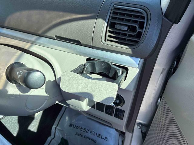 タントＸ４ＷＤ　純正ＣＤ　キーフリー　オートエアコン／ライト　ハロゲンヘッドランプ　片側パワースライドドア　チルトステアリング　シートリフター　アイドリングストップ　電動格納式ドアミラー　セキュリティアラーム（秋田県）の中古車