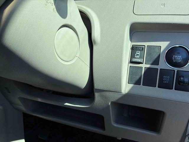 タントＸ４ＷＤ　純正ＣＤ　キーフリー　オートエアコン／ライト　ハロゲンヘッドランプ　片側パワースライドドア　チルトステアリング　シートリフター　アイドリングストップ　電動格納式ドアミラー　セキュリティアラーム（秋田県）の中古車
