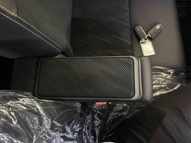 タントカスタムRS トップエディションSAII4WD 純正ナビ バックカメラ ステアリングスイッチ LEDヘッドライト/フォグランプ オートエアコン/ライト/電動ドアミラー 両側電動スライドドア TVコントロールキット チルトステアリング(秋田県)の中古車