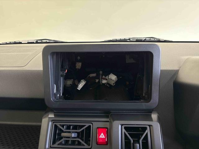 タフトＸ４ＷＤ　オーディオレス　バックカメラ　ステアリングスイッチ　ＬＥＤヘッドライト　コーナーセンサー　オートエアコン／ライト／ハイビーム／電動ドアミラー　電動パーキングブレーキ　リモコンエンジンスターター（秋田県）の中古車