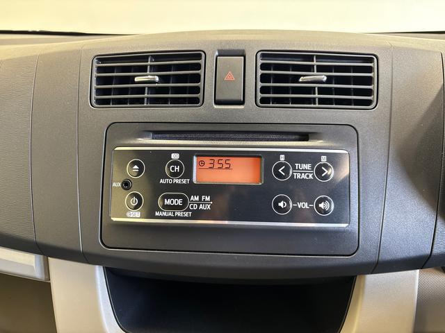 ムーヴX4WD 純正CD キーフリーシステム ハロゲンヘッドライト オートエアコン/ライト 電動格納ドアミラー チルトステアリング 運転席シートリフター(秋田県)の中古車