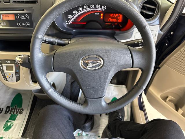 ムーヴX4WD 純正CD キーフリーシステム ハロゲンヘッドライト オートエアコン/ライト 電動格納ドアミラー チルトステアリング 運転席シートリフター(秋田県)の中古車