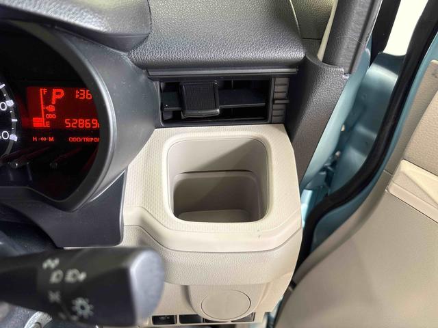 ムーヴＬ４ＷＤ　オーディオレス　バックカメラ　ステアリングスイッチ　ハロゲンヘッドライト　マニュアルエアコン　キーレスエントリー　運転席シートヒーター　ＥＴＣ　電動格納ドアミラー　ＶＳＣ（横滑り防止機能）（秋田県）の中古車
