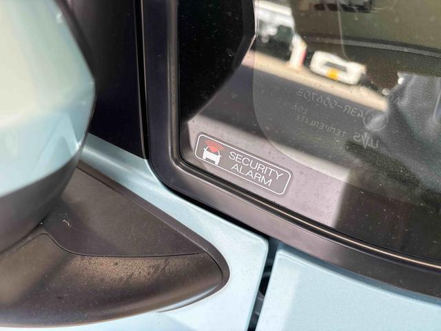ムーヴＬ４ＷＤ　オーディオレス　バックカメラ　ステアリングスイッチ　ハロゲンヘッドライト　マニュアルエアコン　キーレスエントリー　運転席シートヒーター　ＥＴＣ　電動格納ドアミラー　ＶＳＣ（横滑り防止機能）（秋田県）の中古車