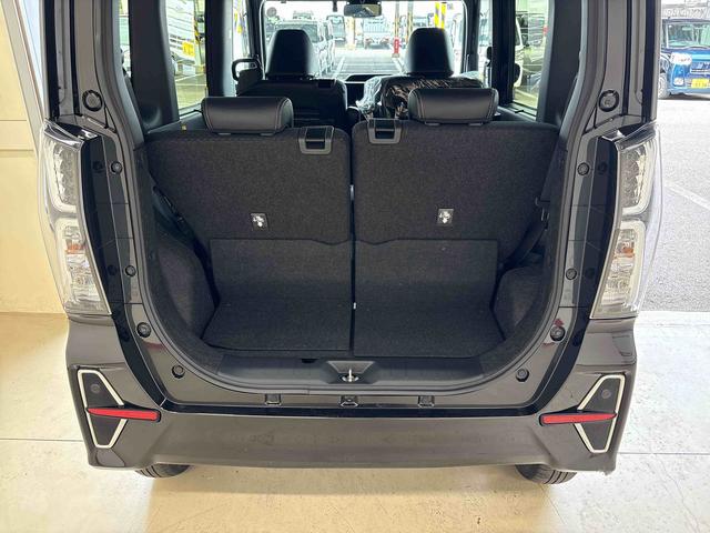 タントカスタムＸスタイルセレクション４ＷＤ　純正ナビ　バックカメラ　ステアリングスイッチ　ＬＥＤヘッドランプ／フォグランプ　両側電動スライドドア　両側シートヒーター　リモコンエンジンスターター　チルトステアリング　運転席シートリフター（秋田県）の中古車
