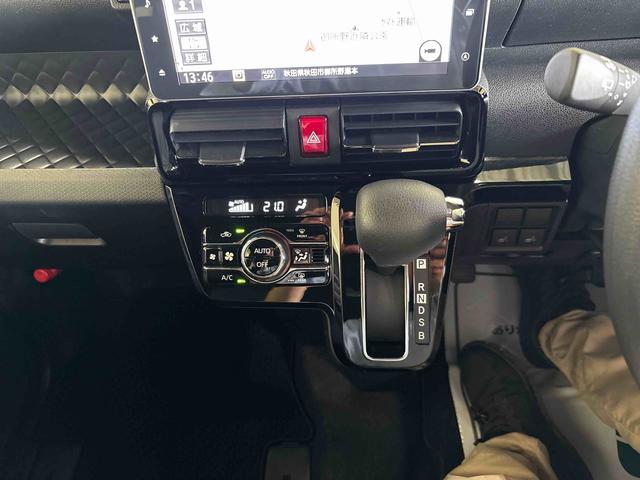 タントカスタムＸスタイルセレクション４ＷＤ　純正ナビ　バックカメラ　ステアリングスイッチ　ＬＥＤヘッドランプ／フォグランプ　両側電動スライドドア　両側シートヒーター　リモコンエンジンスターター　チルトステアリング　運転席シートリフター（秋田県）の中古車
