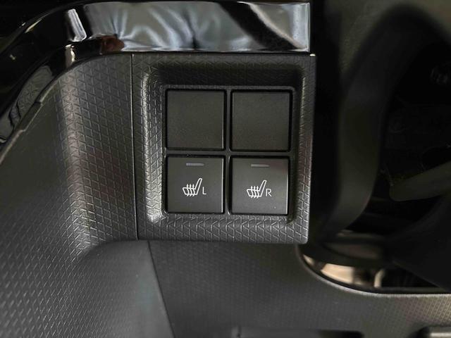 タントカスタムＸスタイルセレクション４ＷＤ　純正ナビ　バックカメラ　ステアリングスイッチ　ＬＥＤヘッドランプ／フォグランプ　両側電動スライドドア　両側シートヒーター　リモコンエンジンスターター　チルトステアリング　運転席シートリフター（秋田県）の中古車