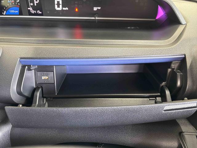 タントカスタムＸスタイルセレクション４ＷＤ　純正ナビ　バックカメラ　ステアリングスイッチ　ＬＥＤヘッドランプ／フォグランプ　両側電動スライドドア　両側シートヒーター　リモコンエンジンスターター　チルトステアリング　運転席シートリフター（秋田県）の中古車