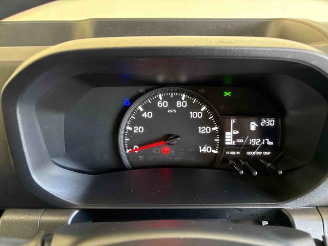 ハイゼットトラックスタンダード スマートアシスト非装着車パートタイム4WD 純正ラジオ ハロゲンヘッドライト マニュアルエアコン オートライト/ハイビーム リヤコーナーセンサー リヤ4枚リーフスプリング VSC(横滑り防止機能)(秋田県)の中古車