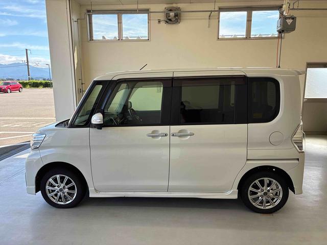 タントカスタムX4WD 純正CD キーフリー 片側パワースライドドア オートエアコン/ライト/電動格納式ドアミラー LEDヘッド/フォグランプ サイドエアバッグ 横滑り防止機能 チルトステアリング シートリフター(秋田県)の中古車