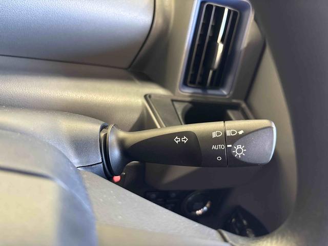 タントカスタムＸ４ＷＤ　純正ナビ　バックカメラ　ステアリングスイッチ　ＬＥＤヘッドライト　ドライブレコーダー　リモコンエンジンスターター　両側電動スライドドア　両側シートヒーター　コーナーセンサー　ＴＶコントロール（秋田県）の中古車