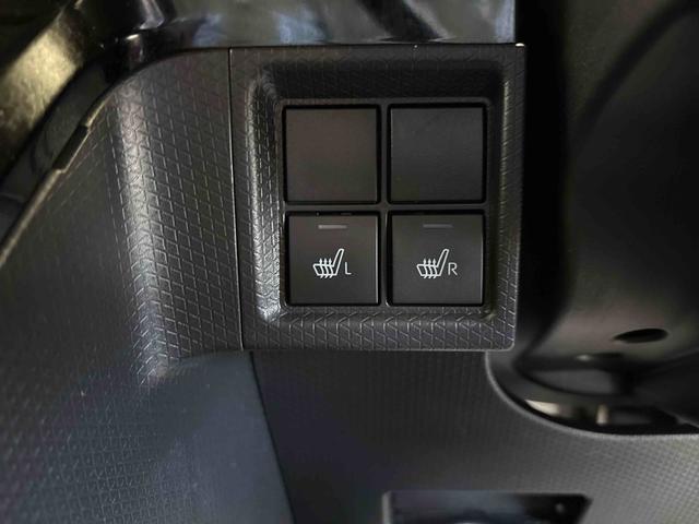 タントカスタムＸ４ＷＤ　純正ナビ　バックカメラ　ステアリングスイッチ　ＬＥＤヘッドライト　ドライブレコーダー　リモコンエンジンスターター　両側電動スライドドア　両側シートヒーター　コーナーセンサー　ＴＶコントロール（秋田県）の中古車