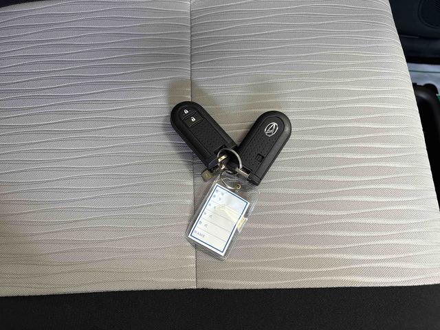 ミライースＧ　リミテッドＳＡIII４ＷＤ　純正ナビ　バックカメラ　ＬＥＤヘッドライト　ＴＶコントロールキット　ドライブレコーダー　両側シートヒーター　オートエアコン／ライト／ハイビーム／電動ドアミラー　コーナーセンサー（秋田県）の中古車