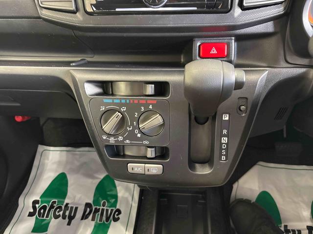 ミライースＬ　ＳＡIII４ＷＤ　純正ＣＤ　マニュアルエアコン　ＬＥＤライト　キーレスエントリー　コーナーセンサー　オートライト／ハイビーム　ＶＳＣ（横滑り防止機能）　スマートアシスト（衝突安全防止機能）（秋田県）の中古車