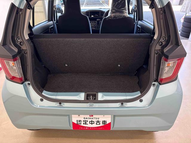 ミライースL4WD オーディオレス ハロゲンヘッドライト マニュアルエアコン キーレスエントリー セキュリティアラーム VSC(横滑り防止機能) オートライト(秋田県)の中古車