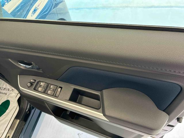 トールカスタムG4WD スマアシ(衝突安全防止機能)純正ナビ/ドラレコ/リモスタ バックカメラ 両側パワースライドドア オートエアコン/ライト LEDヘッド/フォグランプ クルーズコントロール TVコントロールキット(秋田県)の中古車