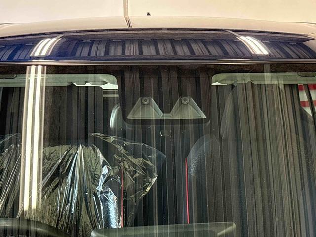 ロッキーＸ　ＨＥＶオーディオレス　バックカメラ　ＬＥＤヘッドライト／フォグランプ　電動パーキングブレーキ　両側シートヒーター　コーナーセンサー　フロントシールドディアイサー　チルトステアリング　スマートペダル（秋田県）の中古車