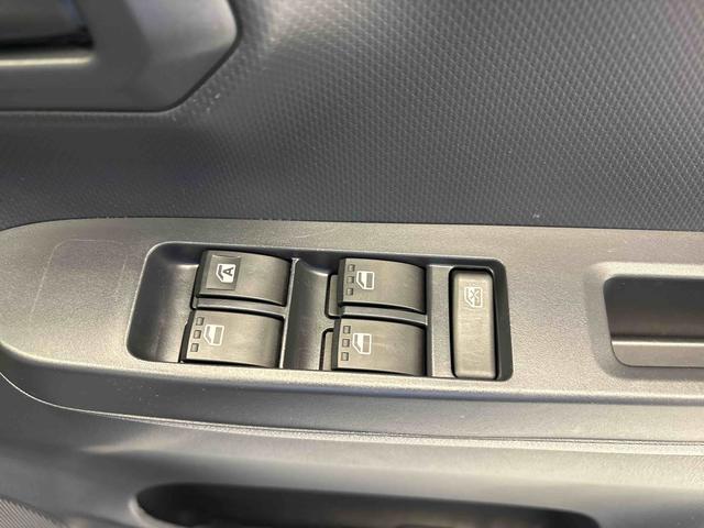 ミライースＬ　ＳＡIII４ＷＤ　オーディオレス　ハロゲンヘッドライト　マニュアルエアコン　キーレスエントリー　コーナーセンサー　オートライト／ハイビーム　ＶＳＣ（横滑り防止機能）　スマートアシスト（衝突安全防止機能）（秋田県）の中古車