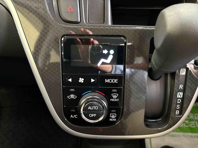 ステラカスタムＲ　スマートアシスト４ＷＤ　純正ＣＤ　バックカメラ　ステアリングスイッチ　ＬＥＤヘッドライト／フォグランプ　オートエアコン／ライト／ハイビーム／電動ドアミラー　運転席シートヒーター　チルトステアリング（秋田県）の中古車
