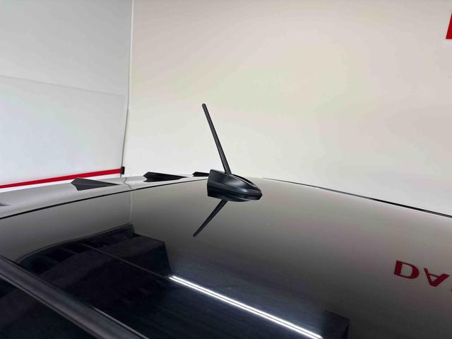 ステラカスタムＲ　スマートアシスト４ＷＤ　純正ＣＤ　バックカメラ　ステアリングスイッチ　ＬＥＤヘッドライト／フォグランプ　オートエアコン／ライト／ハイビーム／電動ドアミラー　運転席シートヒーター　チルトステアリング（秋田県）の中古車