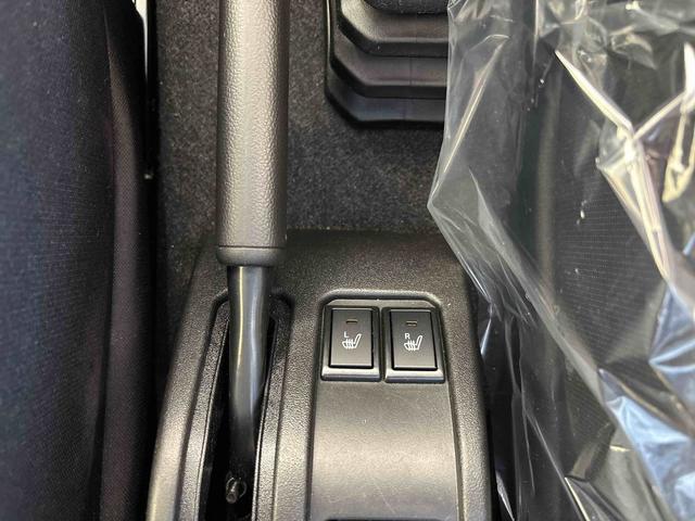 ジムニーシエラＪＬ４ＷＤ　社外ナビ　ハロゲンヘッドライト／フォグランプ　オートエアコン／ライト　ＥＴＣ　電動格納ドアミラー　ＤＡＣ　社外品リモコンエンジンスターター　チルトステアリング　スズキセーフティーサポート（秋田県）の中古車
