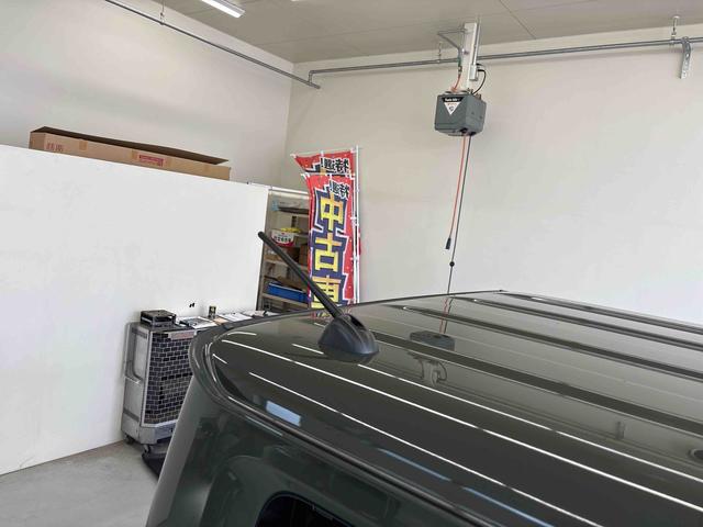 ジムニーシエラＪＬ４ＷＤ　社外ナビ　ハロゲンヘッドライト／フォグランプ　オートエアコン／ライト　ＥＴＣ　電動格納ドアミラー　ＤＡＣ　社外品リモコンエンジンスターター　チルトステアリング　スズキセーフティーサポート（秋田県）の中古車