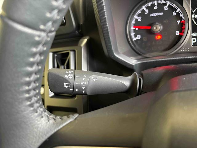 タフトＧ　クロムベンチャー４ＷＤ　純正ナビ　バックカメラ　ステアリングスイッチ　ＬＥＤヘッドライト／フォグランプ　オートエアコン／ライト／電動ドアミラー／ハイビーム　電動パーキングブレーキ　両側シートヒーター　コーナーセンサー（秋田県）の中古車