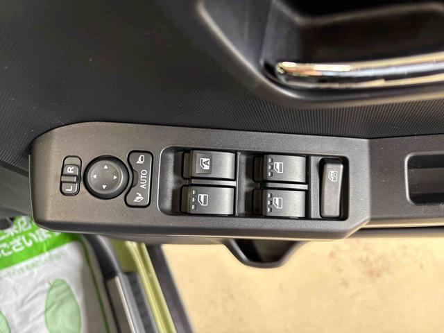タフトＧ　クロムベンチャー４ＷＤ　純正ナビ　バックカメラ　ステアリングスイッチ　ＬＥＤヘッドライト／フォグランプ　オートエアコン／ライト／電動ドアミラー／ハイビーム　電動パーキングブレーキ　両側シートヒーター　コーナーセンサー（秋田県）の中古車
