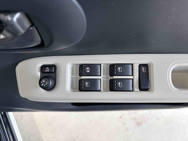 ミラココアココアＸスマートセレクションＳＮ４ＷＤ　純正ナビ　バックカメラ　ハロゲンヘッドライト　社外品リモコンエンジンスターター　オートエアコン　電動格納ドアミラー　ＥＴＣ　キーフリーシステム　ＬＥＤフォグランプ　チルトステアリング（秋田県）の中古車
