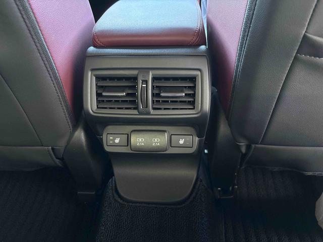 ＷＲＸ Ｓ４ＳＴＩスポーツＲ　ＥＸ４ＷＤ　純正ナビ　バックカメラ　クルーズコントロール　ステアリングスイッチ　オートエアコン／ライト／電動ドアミラー／ハイビーム　ＥＴＣ　ドライブレコーダー　電動パーキングブレーキ　シートリフター（秋田県）の中古車
