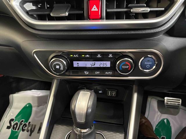 ロッキープレミアムG HEVディスプレイオーディオ パノラマモニター ステアリングスイッチ 電動パーキングブレーキ コーナーセンサー クルーズコントロール フロントシールドディアイサー バックフォグランプ チルトステアリング(秋田県)の中古車