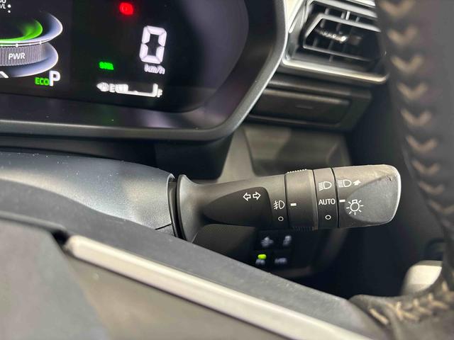ロッキープレミアムG HEVディスプレイオーディオ パノラマモニター ステアリングスイッチ 電動パーキングブレーキ コーナーセンサー クルーズコントロール フロントシールドディアイサー バックフォグランプ チルトステアリング(秋田県)の中古車