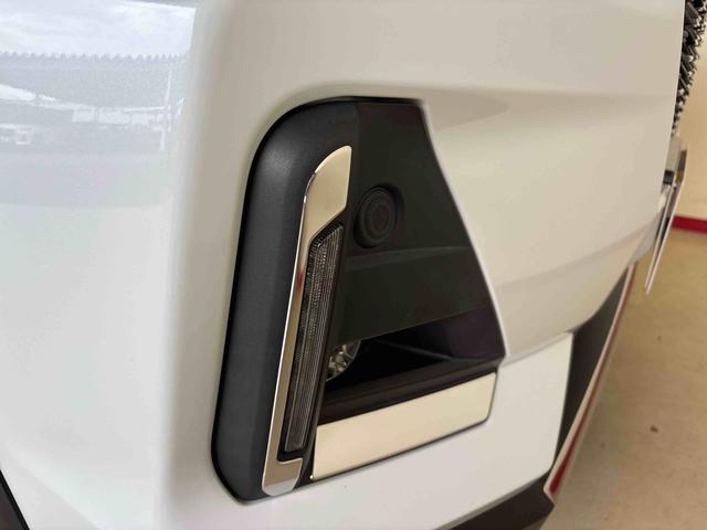 ロッキープレミアムG HEVディスプレイオーディオ パノラマモニター ステアリングスイッチ 電動パーキングブレーキ コーナーセンサー クルーズコントロール フロントシールドディアイサー バックフォグランプ チルトステアリング(秋田県)の中古車