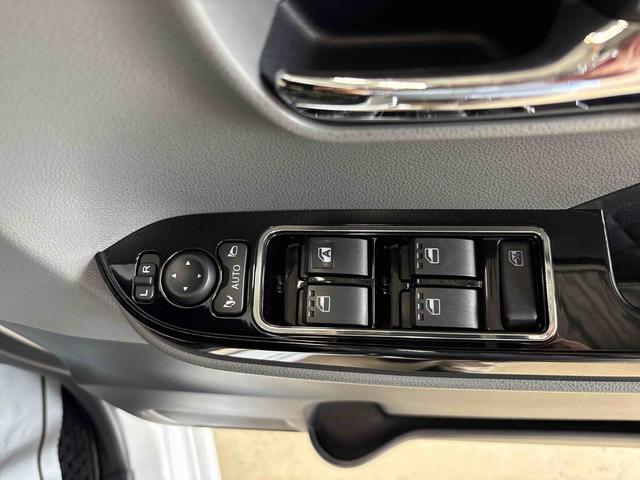 タントカスタムＸ４ＷＤ　純正ナビ　バックカメラ　ステアリングスイッチ　ドライブレコーダー　ＴＶコントロールキット　ＥＴＣ　両側電動スライドドア　両側シートヒーター　オートエアコン／ライト／ハイビーム／電動ドアミラー（秋田県）の中古車