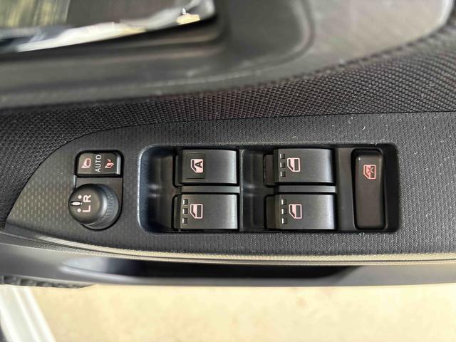 ムーヴXリミテッドII SAIII4WD 純正ナビ バックカメラ ステアリングスイッチ LEDヘッドライト ドライブレコーダー 純正リモコンエンジンスターター 運転席シートヒーター チルトステアリング 運転席シートリフター(秋田県)の中古車