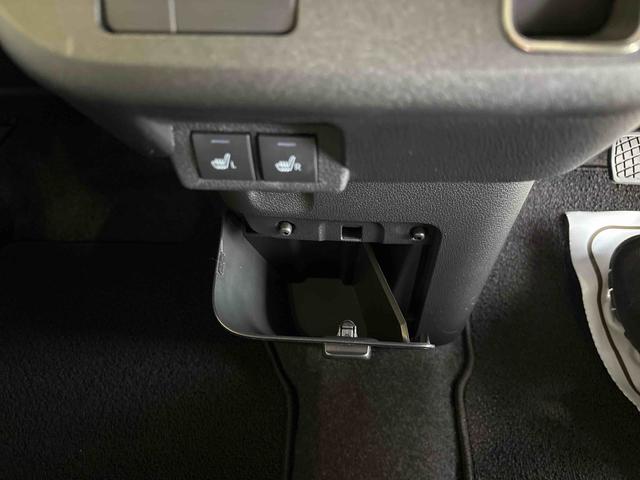ムーヴキャンバスストライプスG4WD オーディオレス バックカメラ ステアリングスイッチ LEDヘッドランプ/フォグランプ 両側電動スライドドア 両側シートヒーター 電動パーキングブレーキ コーナーセンサー ほっとカップホルダー(秋田県)の中古車