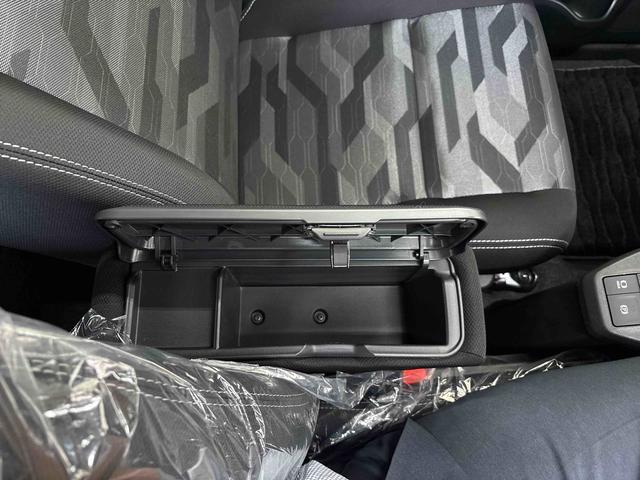 タフトG ダーククロムベンチャー4WD オーディオレス バックカメラ ステアリングスイッチ LEDヘッドランプ/フォグランプ 電動パーキングブレーキ 両側シートヒーター コーナーセンサー チルトステアリング 運転席シートリフター(秋田県)の中古車