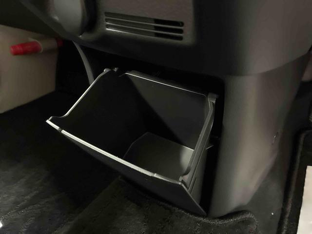 デイズX4WD 衝突安全防止機能 ナビ 全周囲カメラ ETC キーフリー オートエアコン/ライト ハロゲンヘッドランプ チルトステアリング シートリフター 電動格納式ドアミラー 社外14インチアルミホイール(秋田県)の中古車