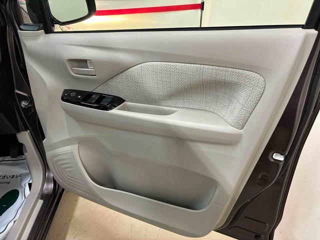 デイズX4WD 衝突安全防止機能 ナビ 全周囲カメラ ETC キーフリー オートエアコン/ライト ハロゲンヘッドランプ チルトステアリング シートリフター 電動格納式ドアミラー 社外14インチアルミホイール(秋田県)の中古車