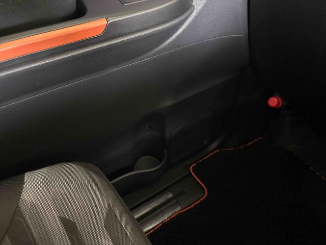 タントファンクロスターボ４ＷＤ　純正ナビ　バックカメラ　ステアリングスイッチ　ＬＥＤヘッドライト／フォグランプ　電動パーキングブレーキ　両側電動スライドドア　両側シートヒーター　ドライブレコーダー　ＥＴＣ　コーナーセンサー（秋田県）の中古車