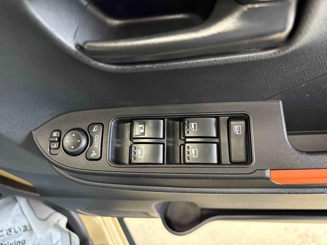 タントファンクロスターボ４ＷＤ　純正ナビ　バックカメラ　ステアリングスイッチ　ＬＥＤヘッドライト／フォグランプ　電動パーキングブレーキ　両側電動スライドドア　両側シートヒーター　ドライブレコーダー　ＥＴＣ　コーナーセンサー（秋田県）の中古車