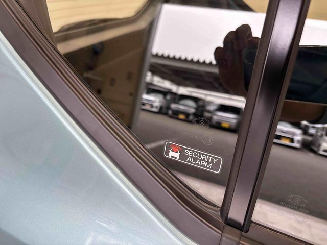 ミライースＬ　ＳＡIII４ＷＤ　オーディオレス　ハロゲンヘッドライト　キーレスエントリー　マニュアルエアコン　オートライト／ハイビーム　コーナーセンサー　ＶＳＣ（横滑り防止機能）　スマートアシスト（衝突安全防止機能）（秋田県）の中古車