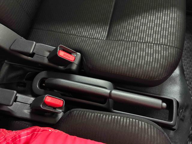 ハイゼットカーゴDX電子4WD オーディオレス ハロゲンヘッドライト マニュアルエアコン オートライト/ハイビーム キーレスエントリー 前席パワーウィンドウ コーナーセンサー(秋田県)の中古車