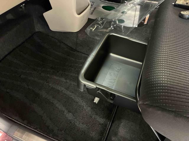 ムーヴＸリミテッドII　ＳＡIII４ＷＤ　スマアシＩＩＩ（衝突回避支援システム）　オートライト　ＬＥＤヘッドランプ　キーフリー　純正リモスタ／アルミホイール　運転席チルトステアリング／シートリフター／シートヒーター　バックカメラ（秋田県）の中古車