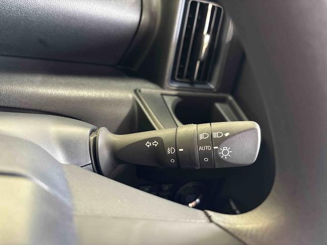 タントカスタムＸ４ＷＤ　オーディオレス　バックカメラ　ステアリングスイッチ　ＬＥＤヘッドライト／フォグランプ　両側電動スライドドア　両側シートヒーター　電動パーキングブレーキ　コーナーセンサー　チルトステアリング（秋田県）の中古車