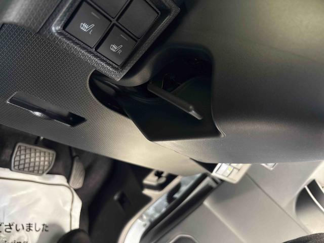 タントカスタムＸ４ＷＤ　オーディオレス　バックカメラ　ステアリングスイッチ　ＬＥＤヘッドライト／フォグランプ　両側電動スライドドア　両側シートヒーター　電動パーキングブレーキ　コーナーセンサー　チルトステアリング（秋田県）の中古車