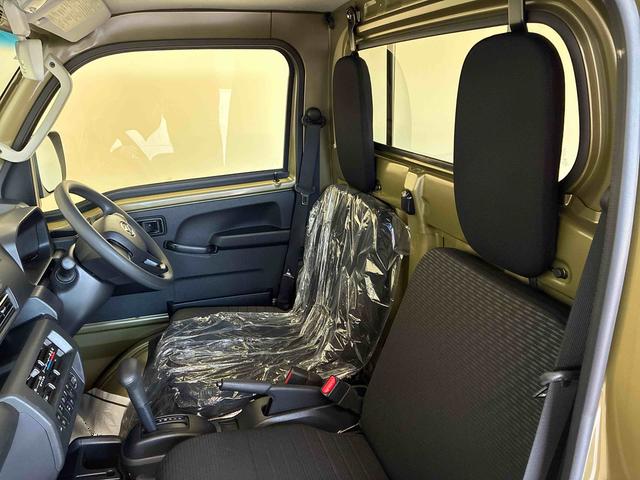 ハイゼットトラックＥＸＴ電子４ＷＤ　純正ＣＤ　マニュアルエアコン　キーフリーシステム　ハロゲンヘッドライト　ＬＥＤフォグランプ　荷台作業灯　電動格納ドアミラー　リヤ４枚リーフスプリング　ストロング防錆　オートライト（秋田県）の中古車