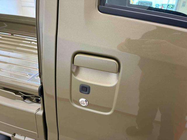 ハイゼットトラックＥＸＴ電子４ＷＤ　純正ＣＤ　マニュアルエアコン　キーフリーシステム　ハロゲンヘッドライト　ＬＥＤフォグランプ　荷台作業灯　電動格納ドアミラー　リヤ４枚リーフスプリング　ストロング防錆　オートライト（秋田県）の中古車