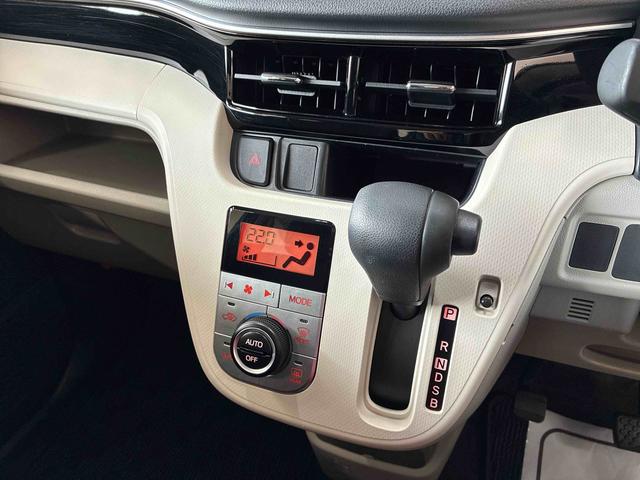 ムーヴＸリミテッドII　ＳＡIII２ＷＤ　スマアシＩＩＩ（衝突安全防止機能）　純正ＣＤ／アルミホイール　バックカメラ　キーフリー　オートエアコン／ライト　ＬＥＤヘッドランプ　チルトステアリング　シートリフター　運転席シートヒーター（秋田県）の中古車